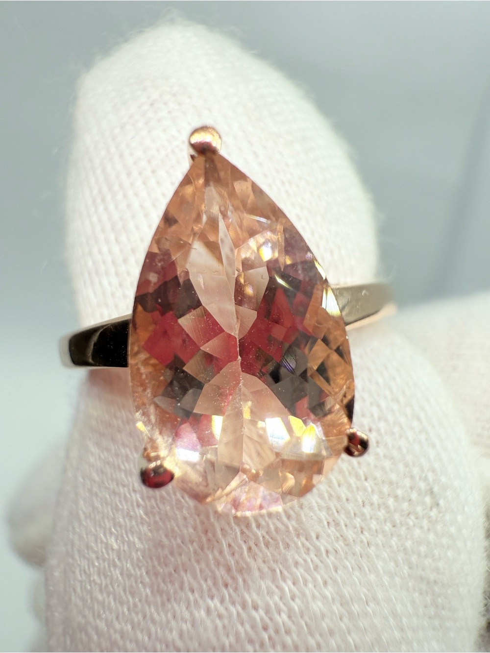 🌸 Stunning 10k Solid Rose Gold Pear-Cut Morganite Ring - Size 6.75 🌸